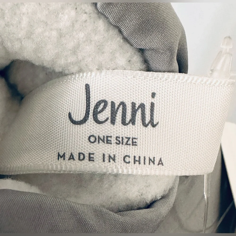 JENNI Women's Quilted Sherpa Mittens Gray ONE SIZE. NWT